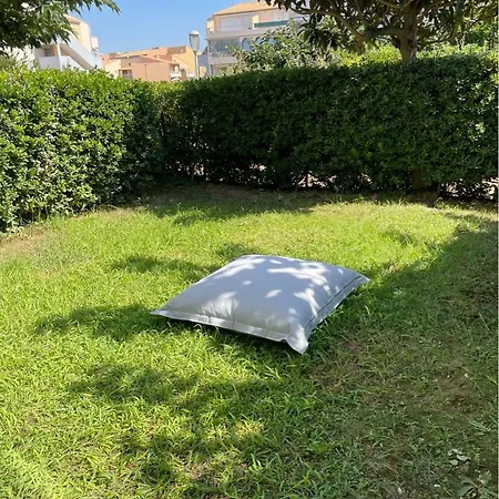 Apartment Renove Avec Piscine, 2mns A Pied Agde