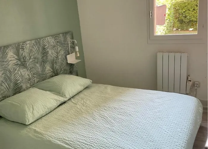 Appartamento Rénové Avec Piscine, 2mns à Pied *